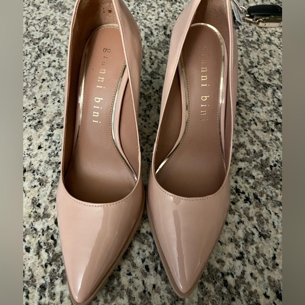 Gianni bini nude heels